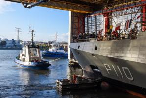 Mise à l'eau de la corvette Gowind